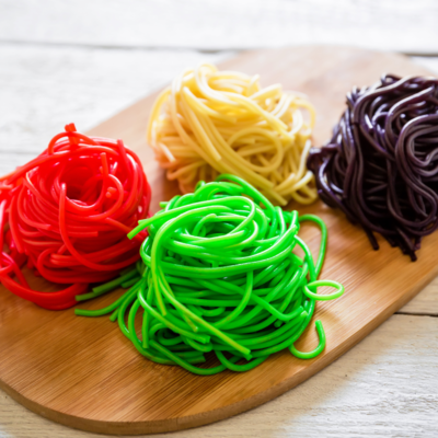 Regenbogen Spaghetti