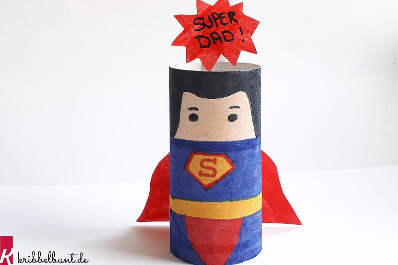 Superman Basteln Superman Aus Klopapierrolle Kribbelbunt