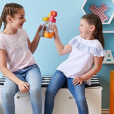 Kinder mit Trinkflasche von b.box