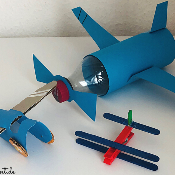 Flugzeug basteln