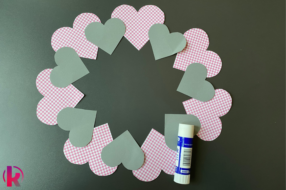 DIY Valentinstag Geschenk basteln - Schritt 4 DIY Valentinstag Geschenk basteln - Schritt 4